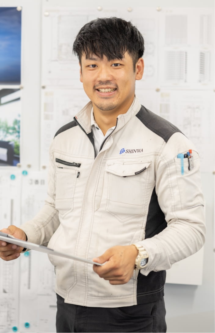 先輩社員インタビュー